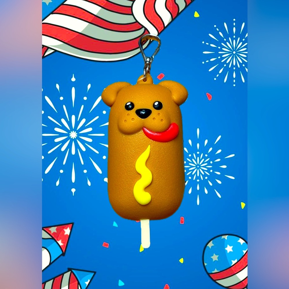 New bath & body works Pocketbac holder Corndog